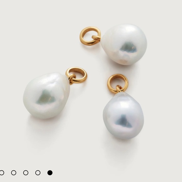 Monica Vinader Baroque Pearl Pendant (single or pair) - Picture 4 of 6